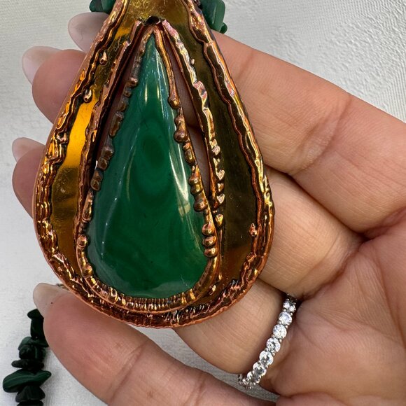 Artisan Malachite Necklace - Picture 7 of 7